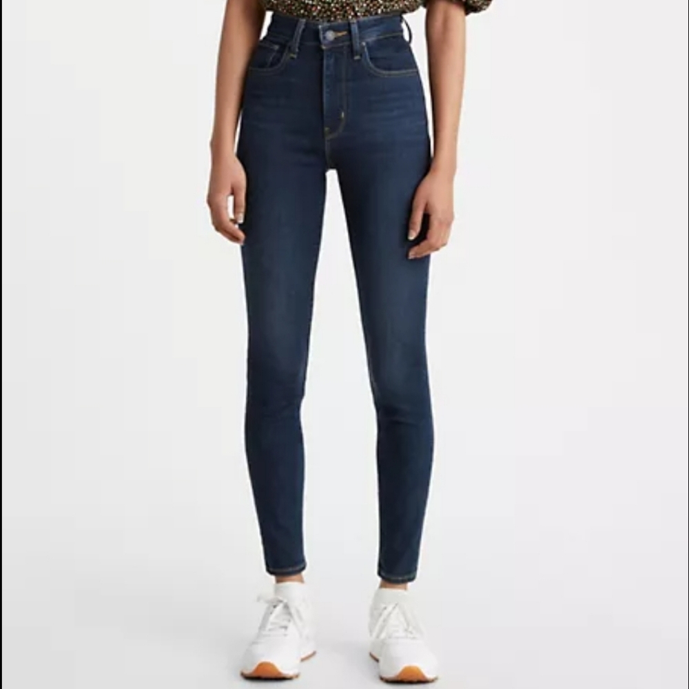 Levi 721 High Rise Skinny Dark Wash